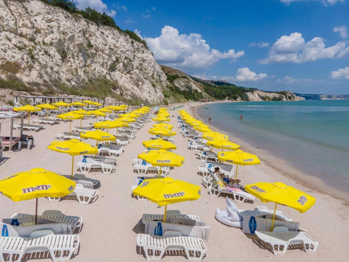 Hotel Divoto Glamping Balchik Exterior foto